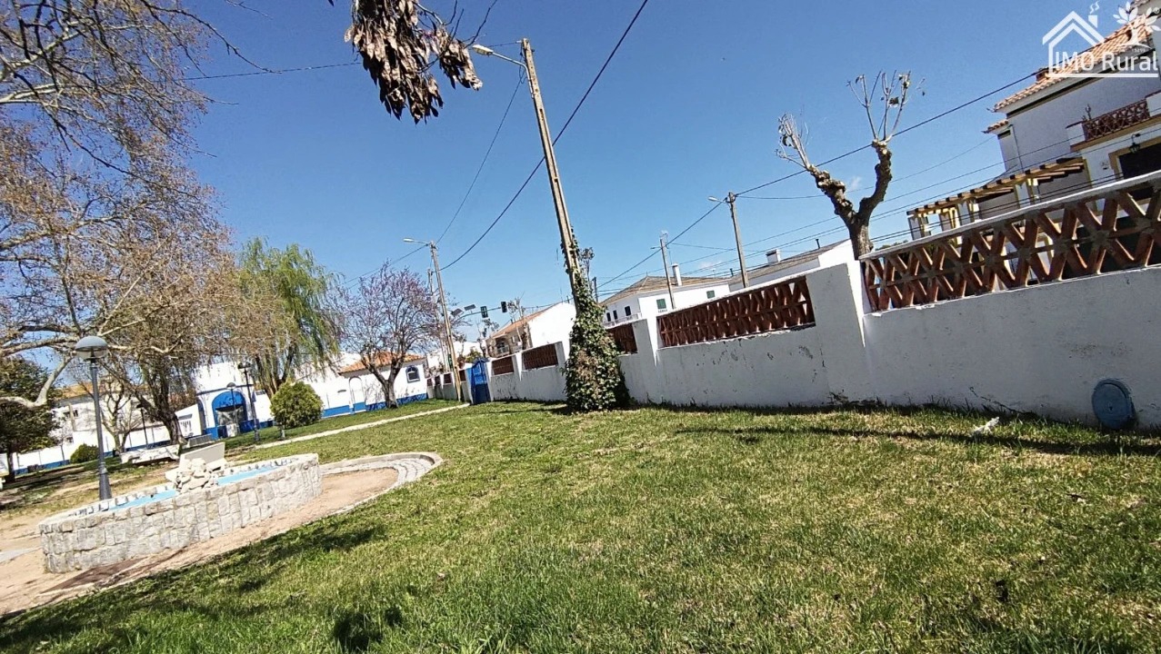 Terreno para Venda em Santa Eulalia Foto 1