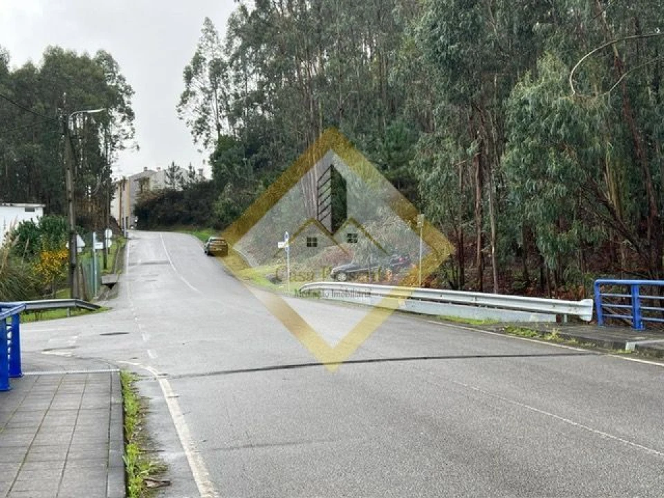 Terreno para Venda em Pedroso e Seixezelo Foto 3
