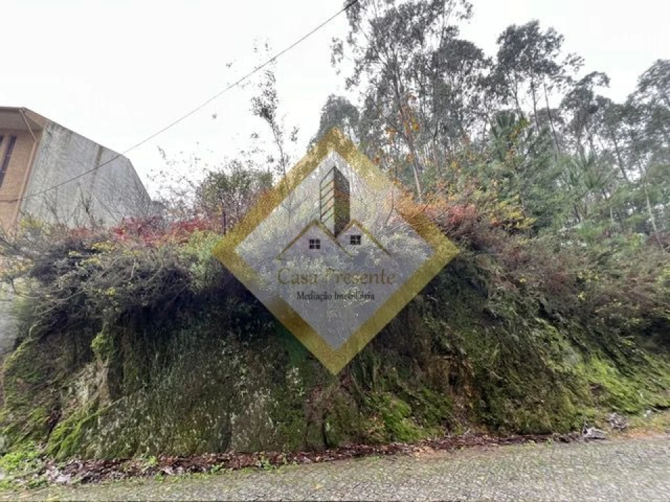 Terreno para Venda em Pedroso e Seixezelo Foto 2
