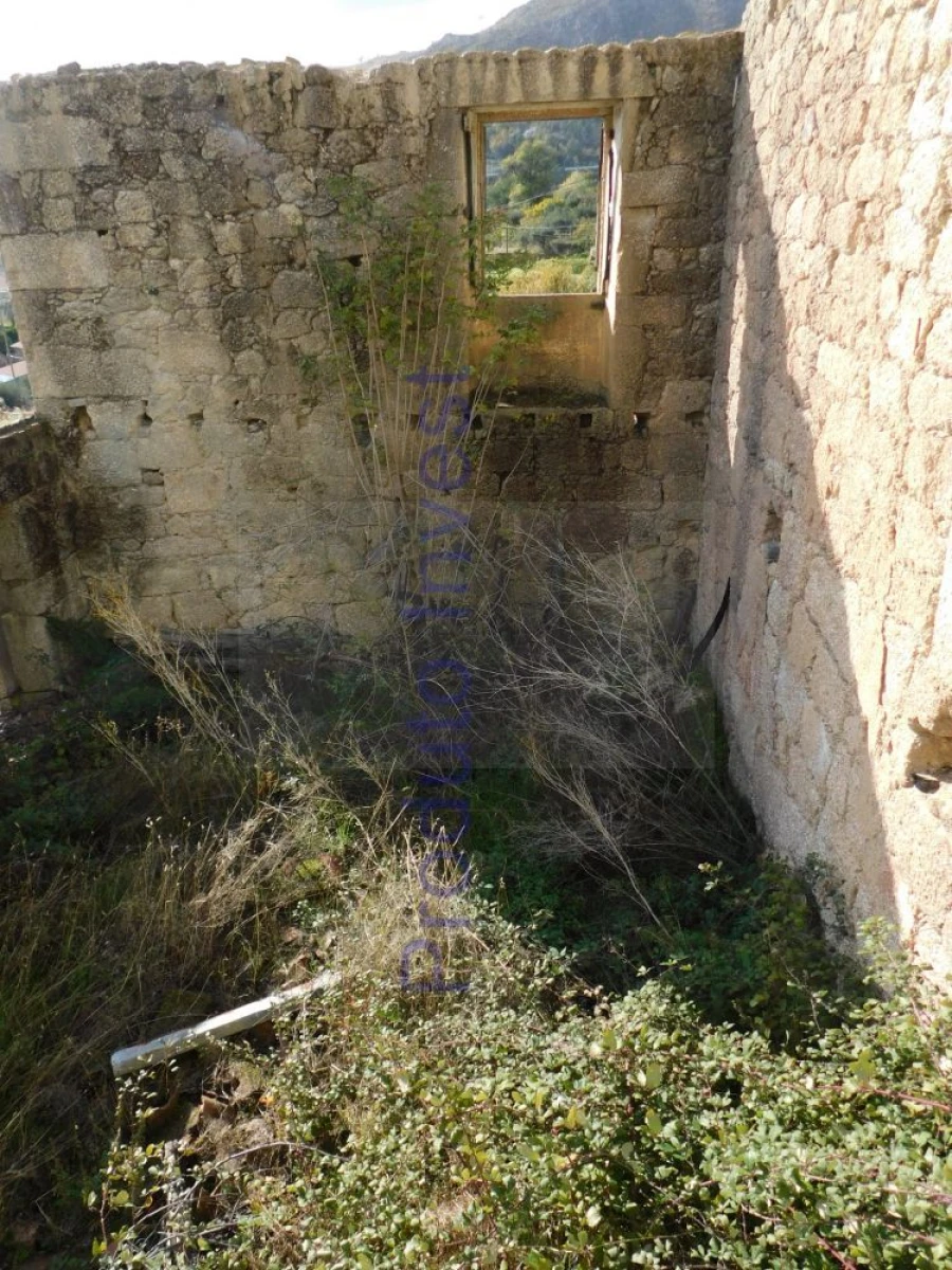 Moradia T2 para Venda em Alpedrinha Foto 30