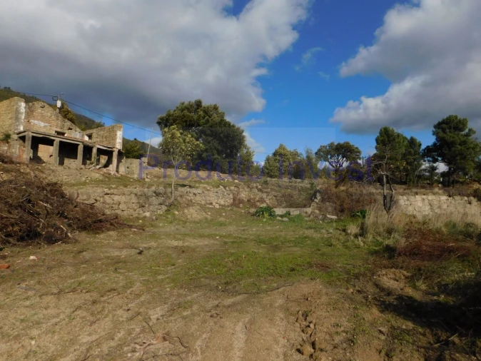 Moradia T2 para Venda em Alpedrinha Foto 2