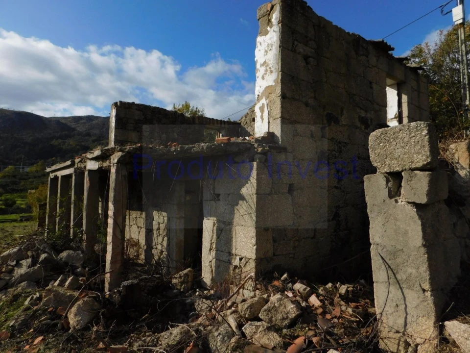 Moradia T2 para Venda em Alpedrinha Foto 21