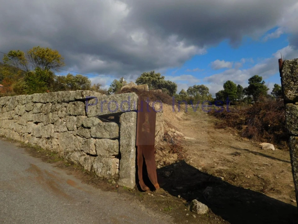 Moradia T2 para Venda em Alpedrinha Foto 6