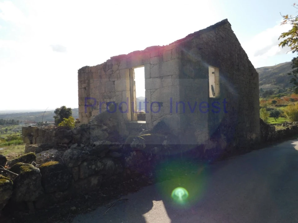 Moradia T2 para Venda em Alpedrinha Foto 18