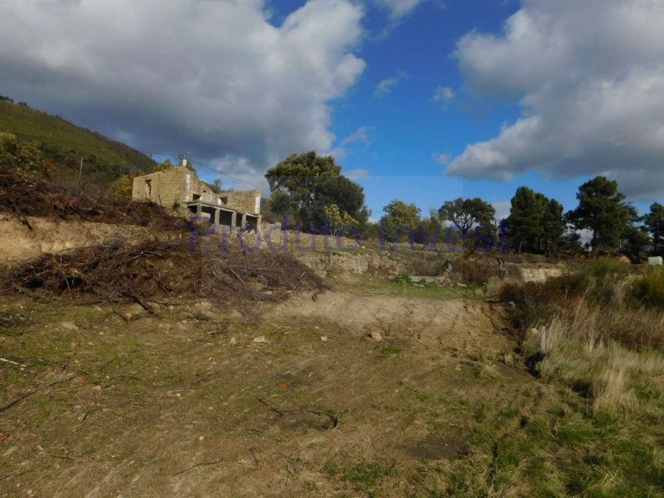 Moradia T2 para Venda em Alpedrinha Foto 10