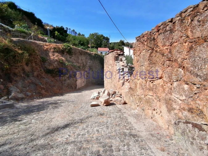 Moradia T2 para Venda em Alpedrinha Foto 13