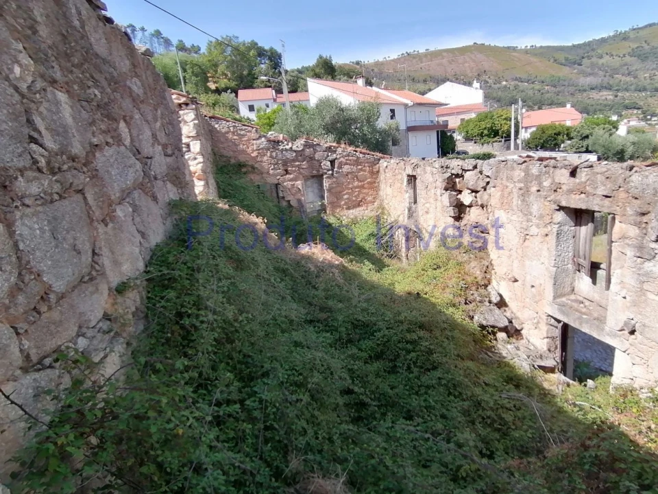 Moradia T2 para Venda em Alpedrinha Foto 11