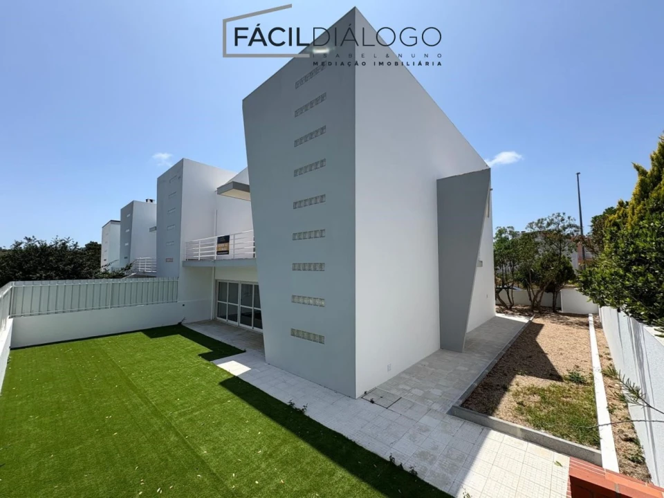 Moradia T4 para Venda em Sesimbra (Castelo) Foto 36