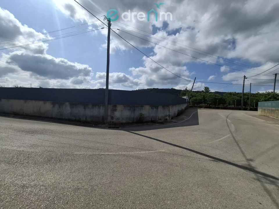 Terreno para Venda em Quinta do Anjo Foto 3