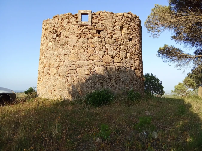 Prédio para Venda em Carregado e Cadafais Foto 1