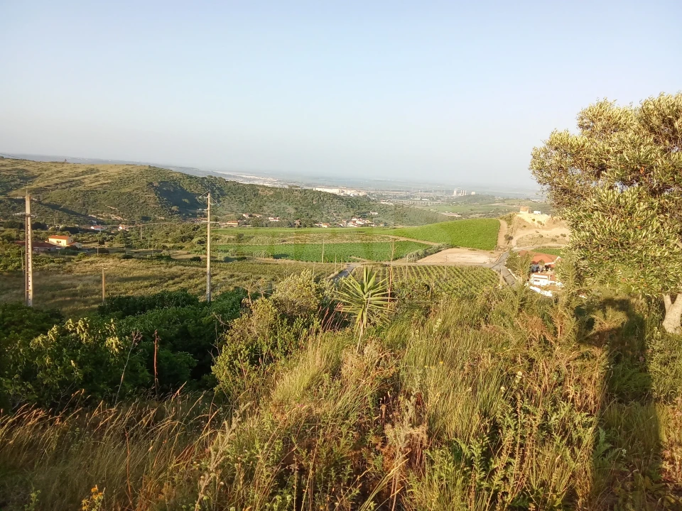 Prédio para Venda em Carregado e Cadafais Foto 5