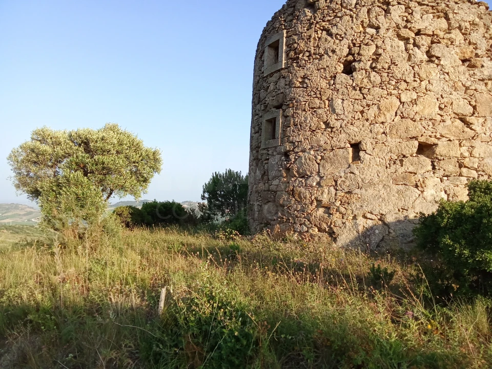 Prédio para Venda em Carregado e Cadafais Foto 3
