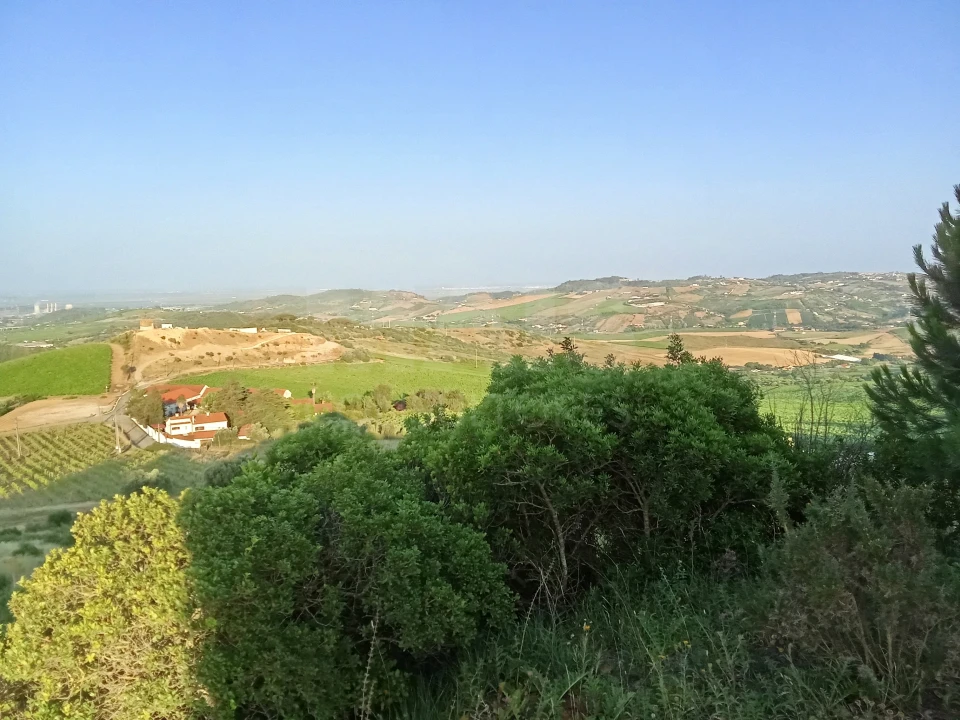 Prédio para Venda em Carregado e Cadafais Foto 10