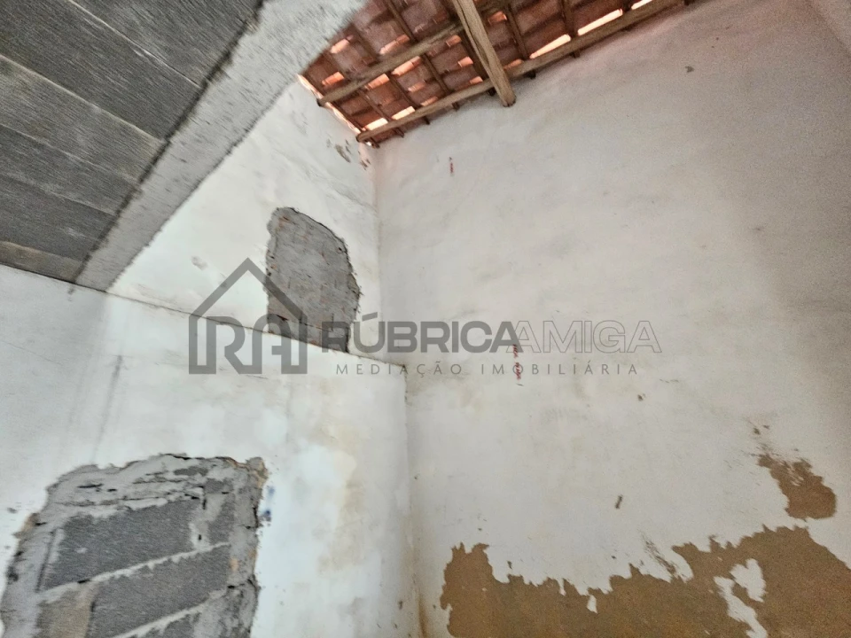 Moradia T1 para Venda em Loule (São Sebastião) Foto 11