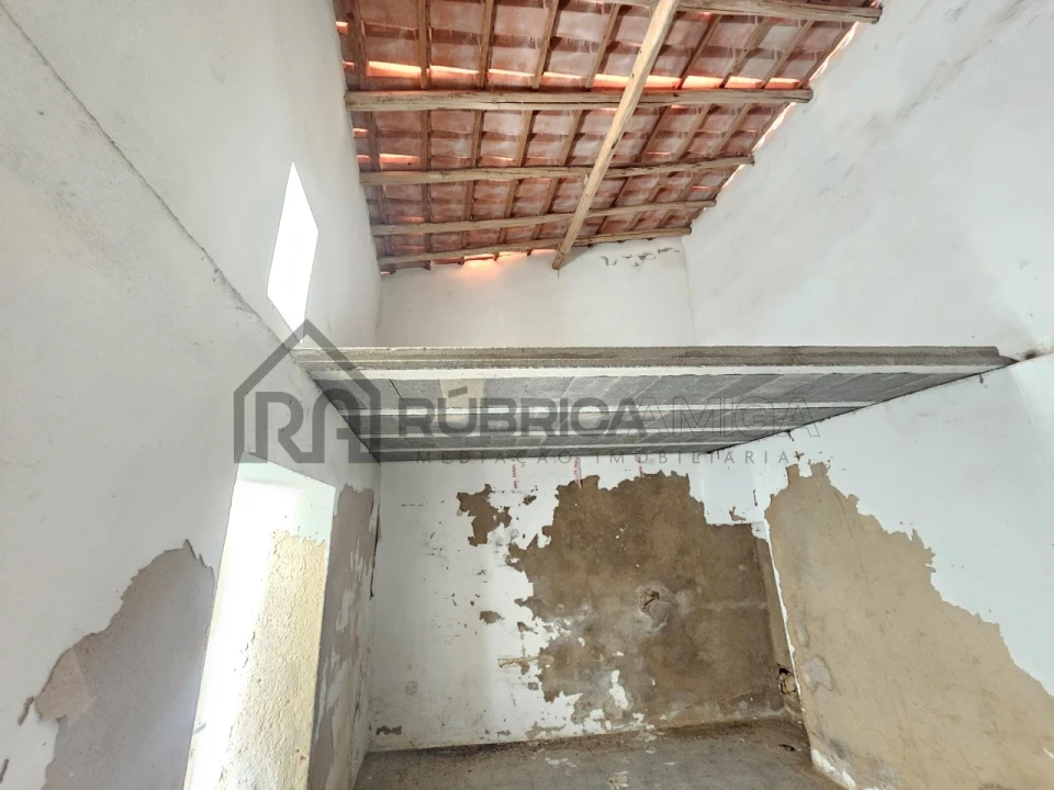 Moradia T1 para Venda em Loule (São Sebastião) Foto 12