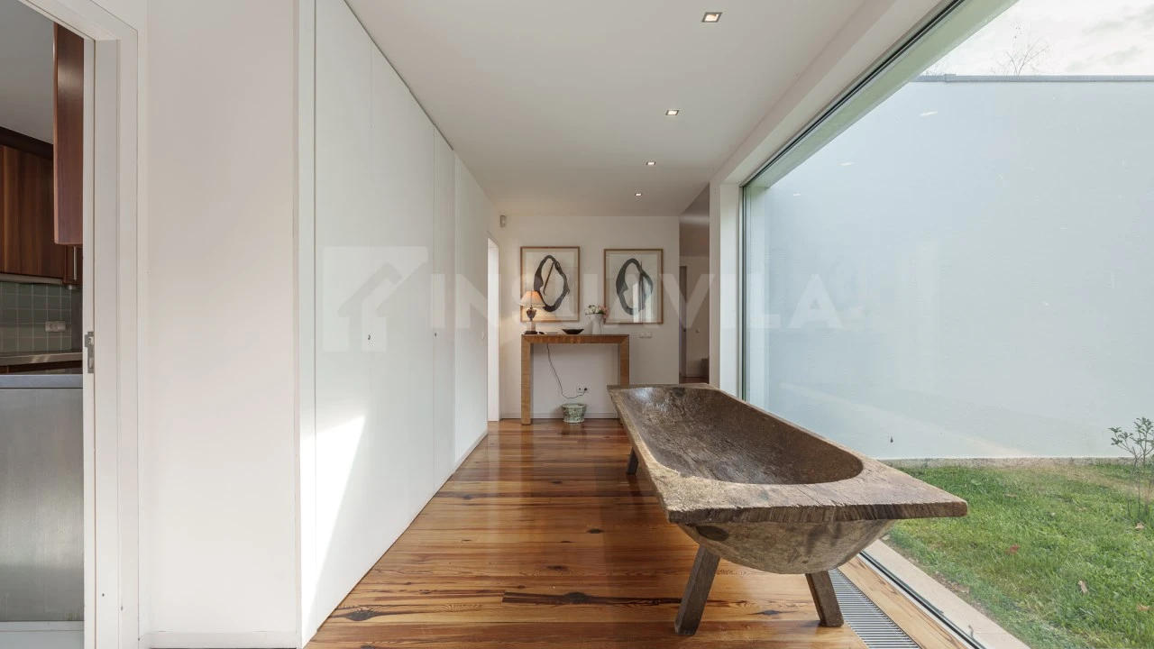 Moradia T6 para Venda em Venade e Azevedo Foto 16