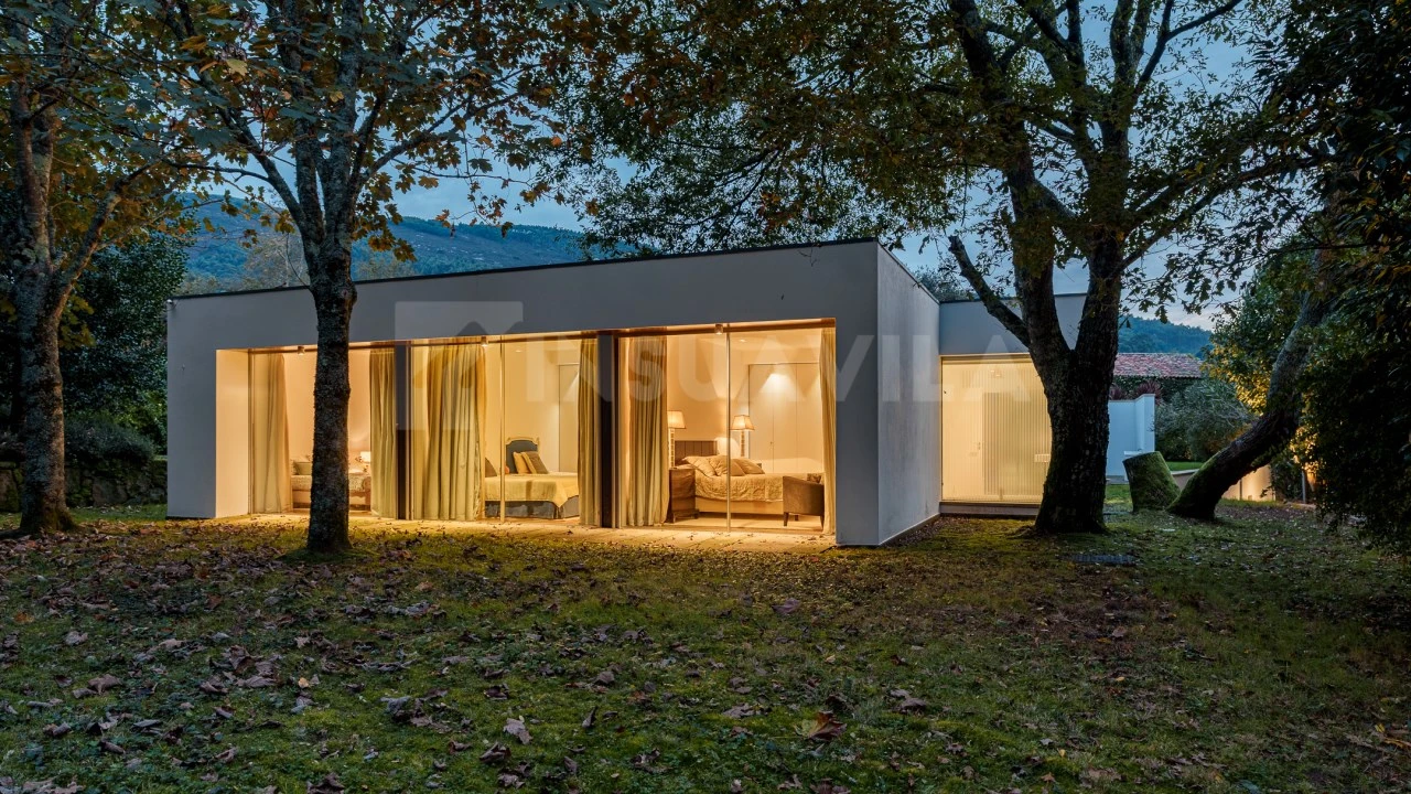 Moradia T6 para Venda em Venade e Azevedo Foto 14