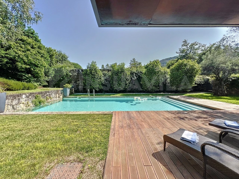 Moradia T6 para Venda em Venade e Azevedo Foto 8