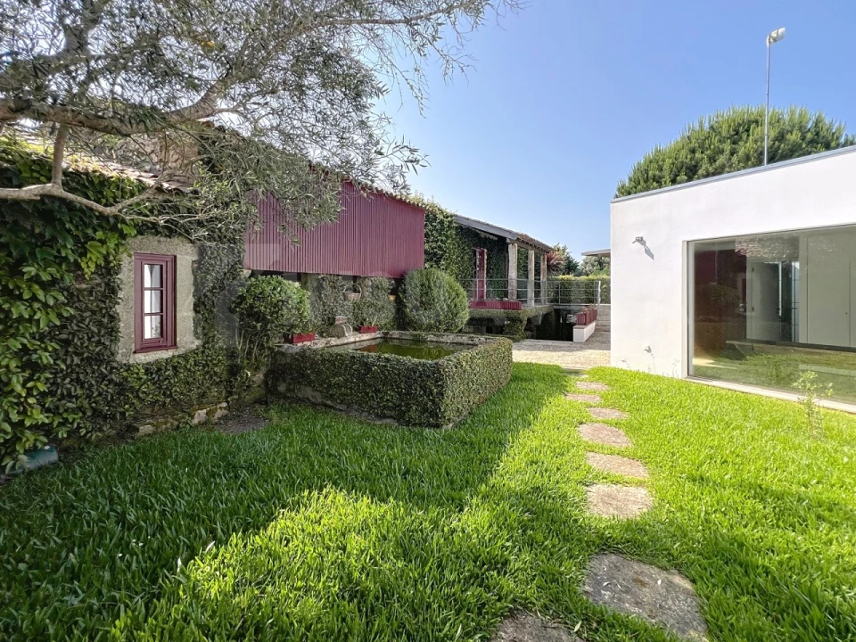 Moradia T6 para Venda em Venade e Azevedo Foto 5