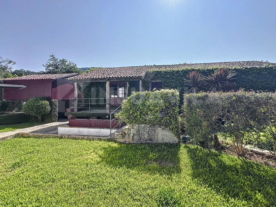 Moradia T6 para Venda em Venade e Azevedo Foto 6