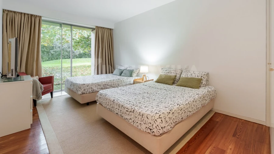 Moradia T6 para Venda em Venade e Azevedo Foto 28