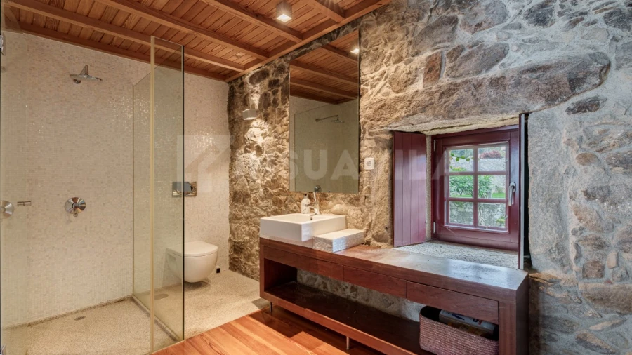 Moradia T6 para Venda em Venade e Azevedo Foto 48