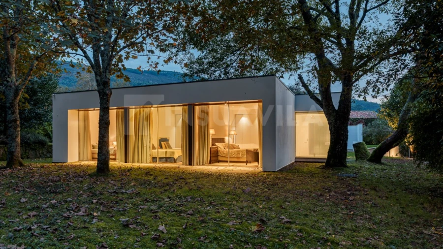 Moradia T6 para Venda em Venade e Azevedo Foto 14