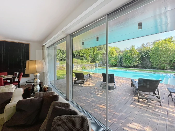 Moradia T6 para Venda em Venade e Azevedo Foto 21