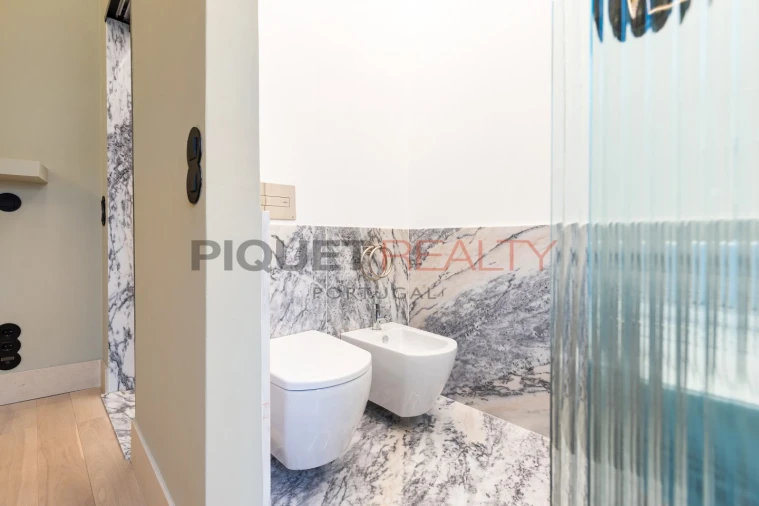 Apartamento T1 para Venda em Misericórdia Foto 18