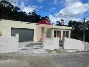 Moradia T3 para Venda em Espinho