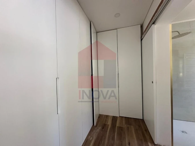 Moradia T3 para Venda em Espinho Foto 17