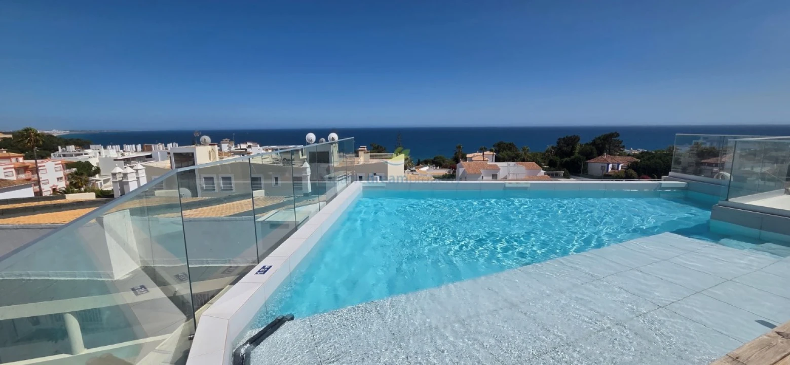 Apartamento T3 para Venda em Albufeira e Olhos de Água Foto 1