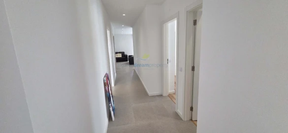 Apartamento T3 para Venda em Albufeira e Olhos de Água