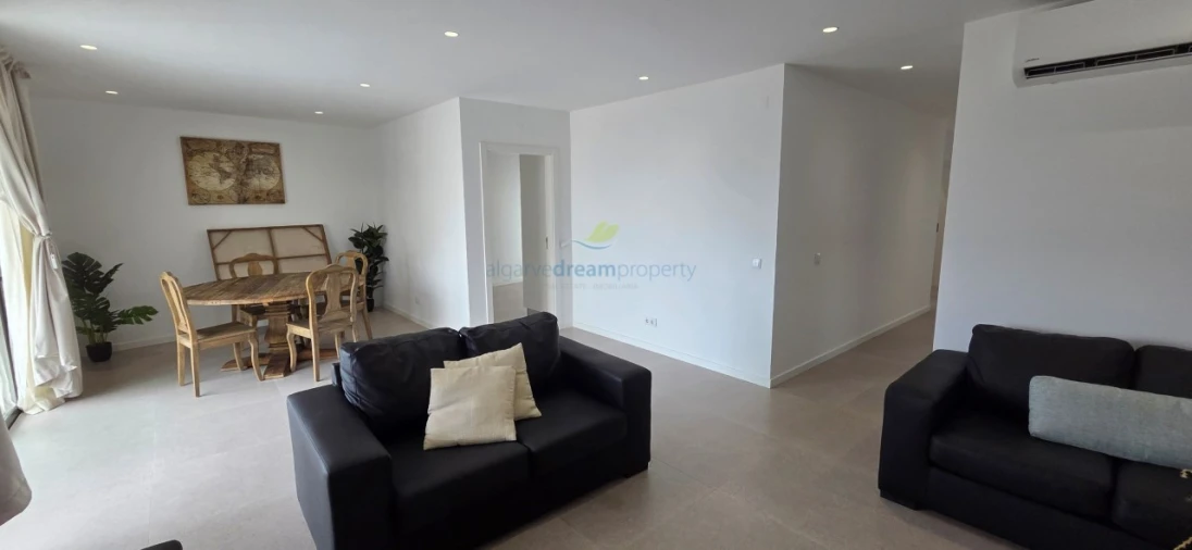 Apartamento T3 para Venda em Albufeira e Olhos de Água Foto 8