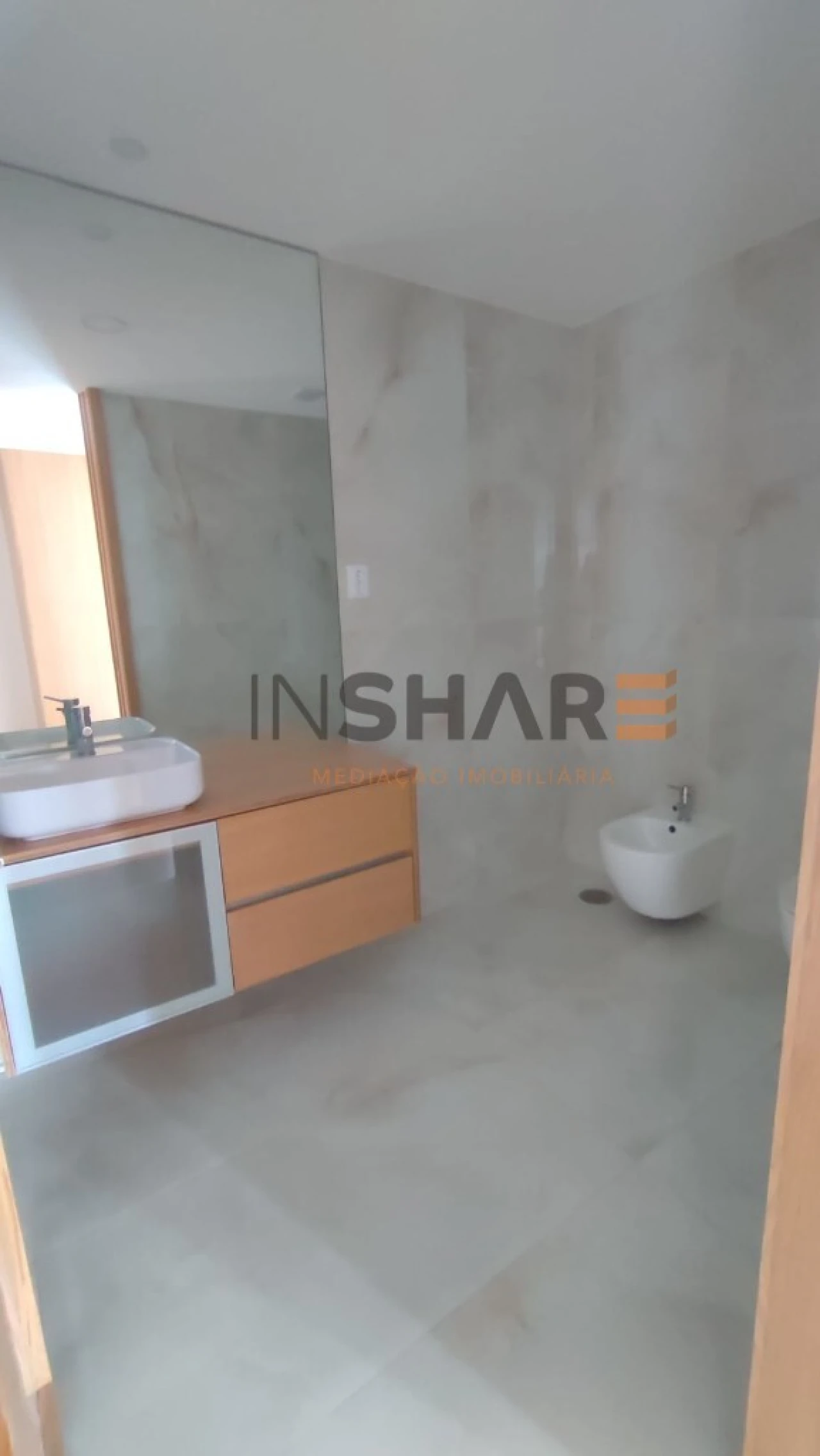 Apartamento T3 para Arrendamento em Real, Dume e Semelhe Foto 12