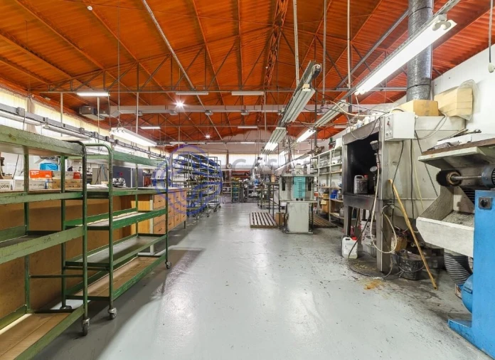 Armazém para Venda em Ovar, São João, Arada e São Vicente de Pereira Jusã Foto 10