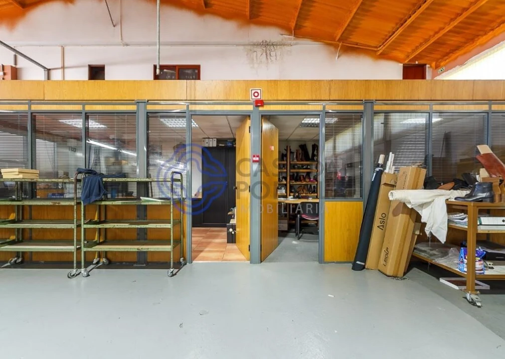 Armazém para Venda em Ovar, São João, Arada e São Vicente de Pereira Jusã Foto 8