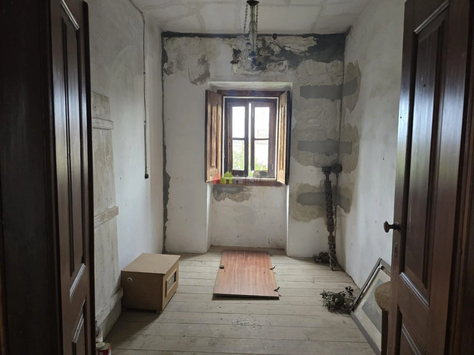 Prédio para Venda em Avis Foto 4