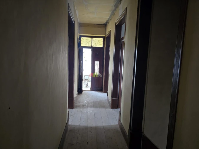 Prédio para Venda em Avis Foto 2