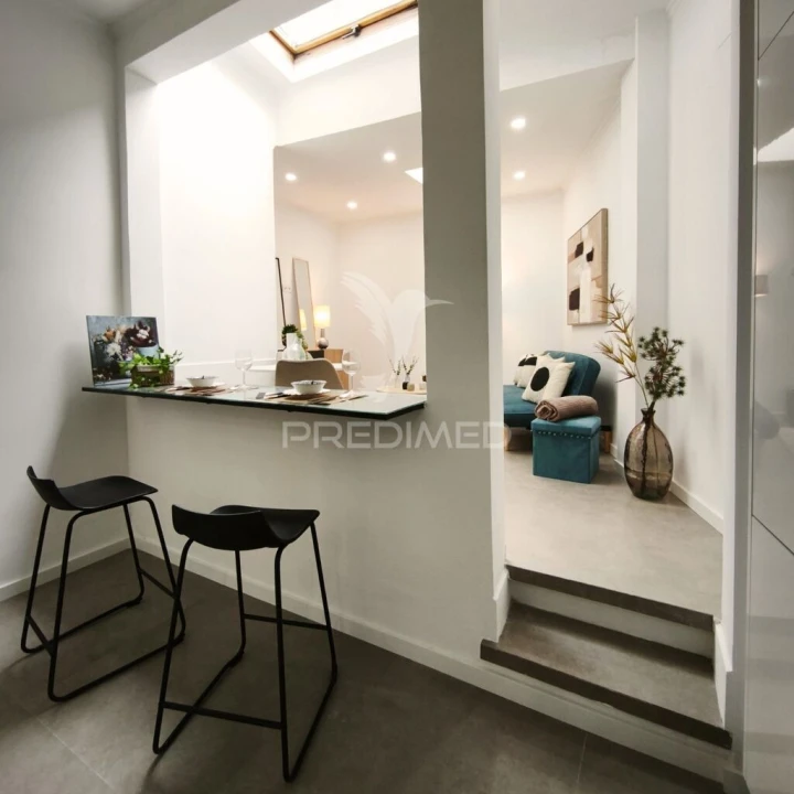 Apartamento T3 para Venda em Penha de França Foto 2