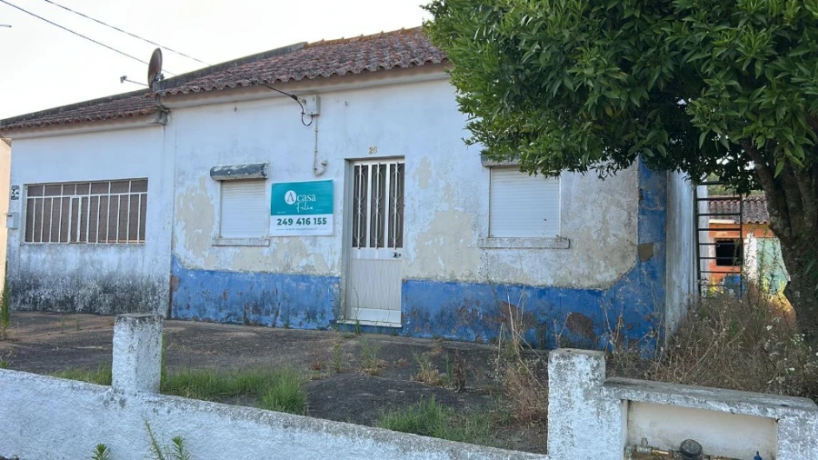 Moradia T2 para Venda em Madalena e Beselga Foto 2