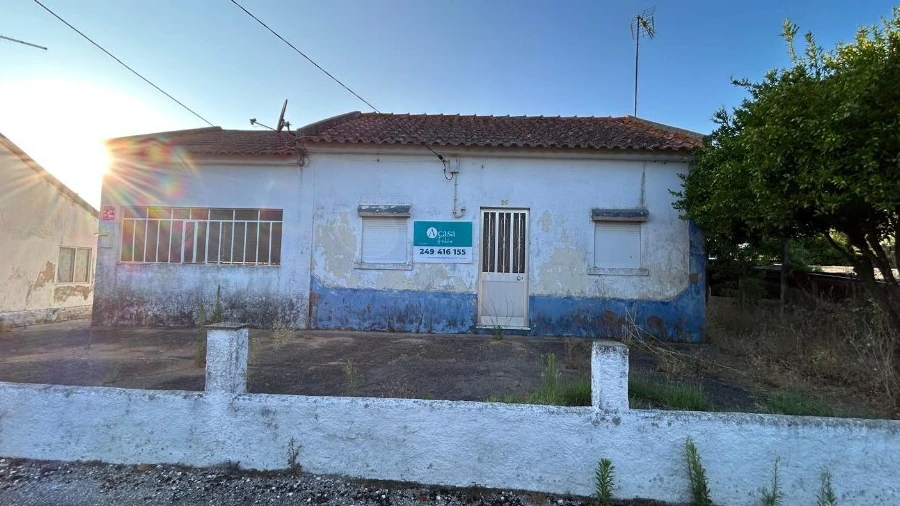 Moradia T2 para Venda em Madalena e Beselga