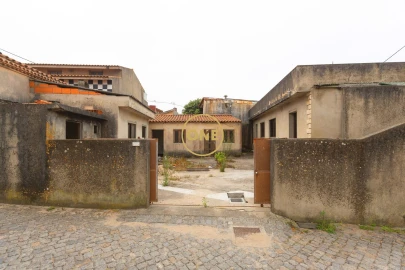 Moradia T2 para Venda em Póvoa de Varzim, Beiriz e Argivai