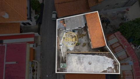 Moradia T2 para Venda em Póvoa de Varzim, Beiriz e Argivai