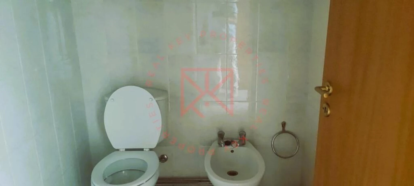 Loja para Arrendamento em Cidade da Maia Foto 9