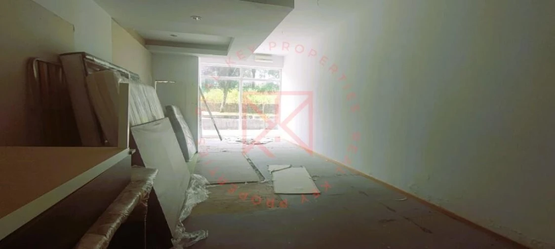 Loja para Arrendamento em Cidade da Maia Foto 6