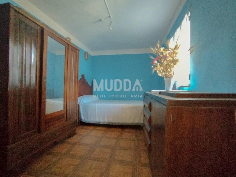 Moradia T2 para Venda em Aguas Frias Foto 5