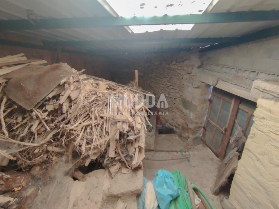 Moradia T2 para Venda em Aguas Frias Foto 14