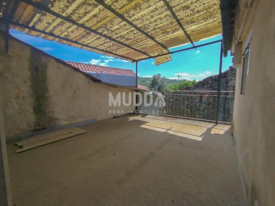 Moradia T2 para Venda em Aguas Frias Foto 15