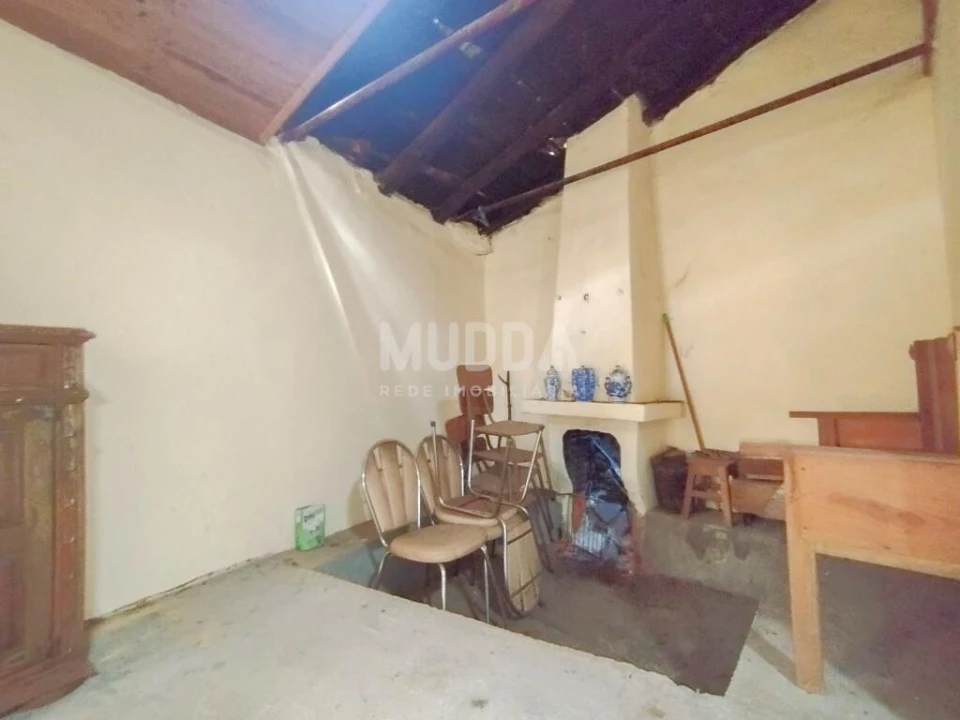 Moradia T2 para Venda em Aguas Frias Foto 9